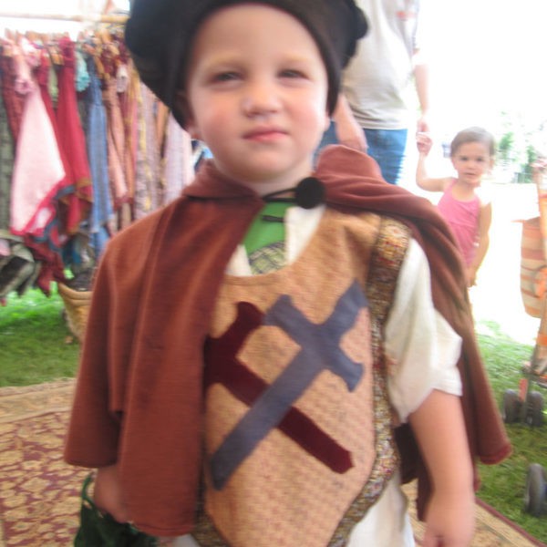 baby-tabard